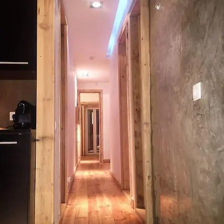 Apartman Shinning